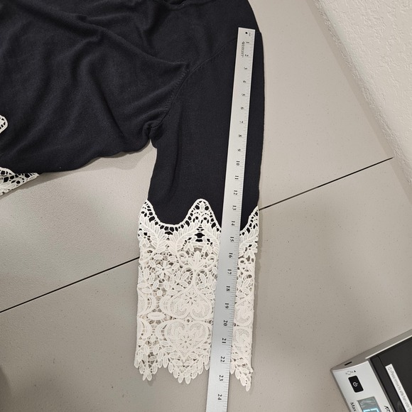 Roamans Lace Trim Knit Tunic Sweater Plus 1X Black Boho Elegant Bell Sleeve - Picture 13 of 15